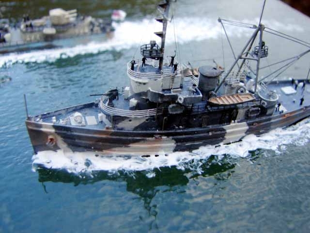 tug-01.jpg